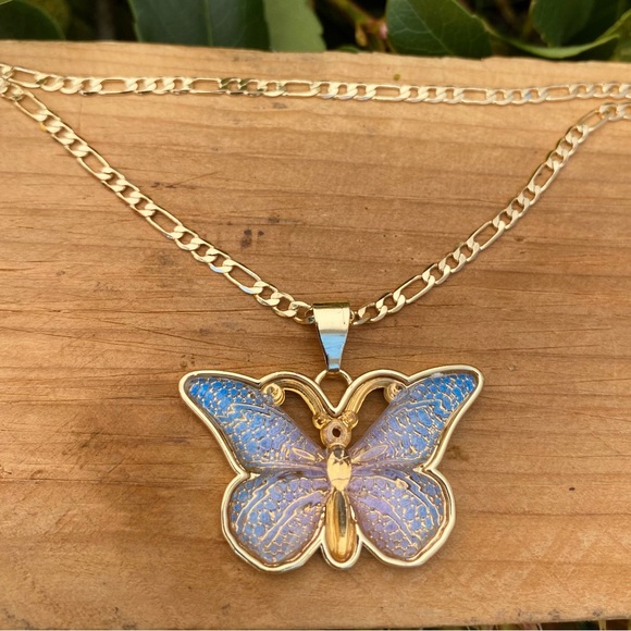Butterfly bluish pink Pendant & Chain Gold Filled 18k/ Mariposa Oro Laminado - Picture 2 of 8